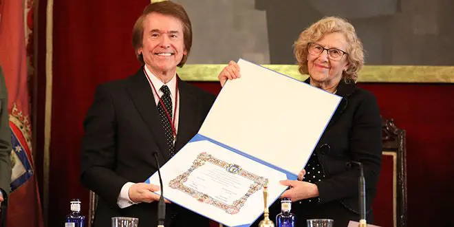 Raphael hijos adoptivo