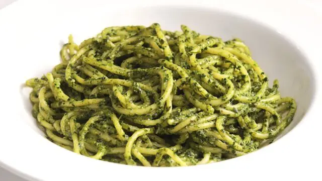 receta de espaguetis al pesto