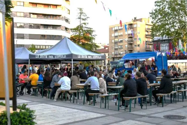 feria cerveza vicalvaro mesas