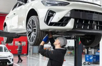 mantenimiento coche hibrido