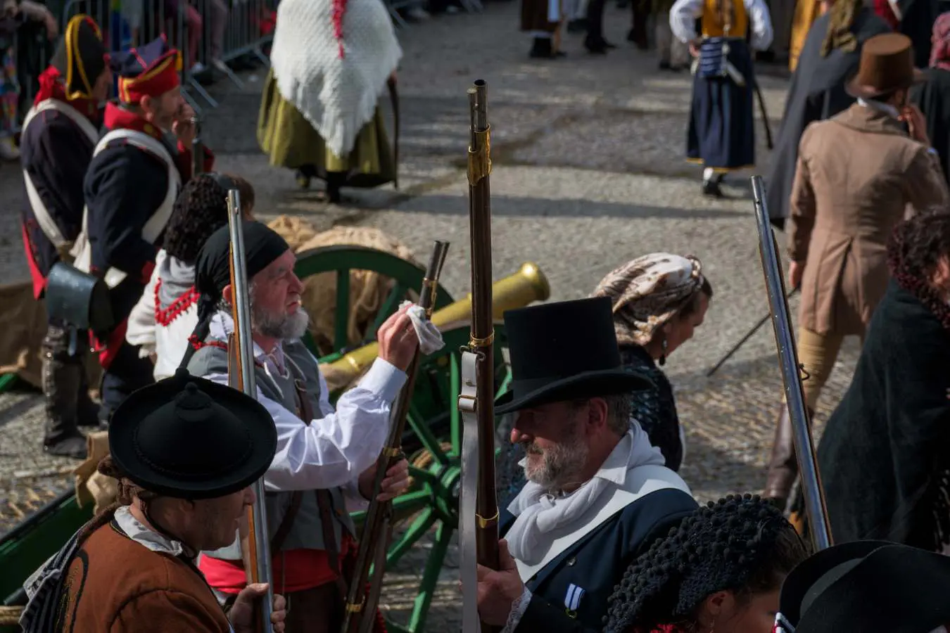 dia dos de mayo recreacion puerta sol