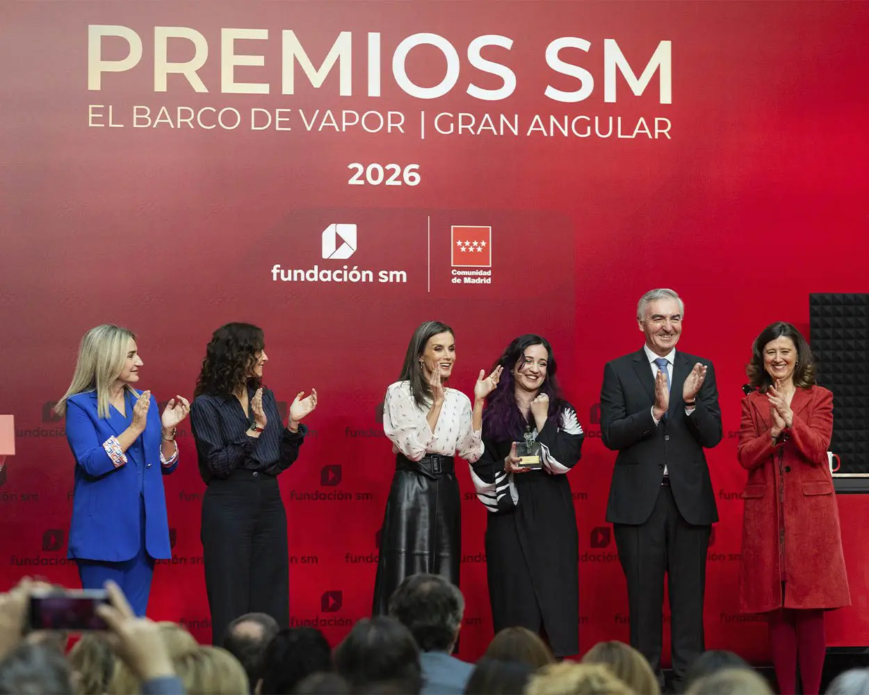 premios sm reina letizia, ayuso y premiados