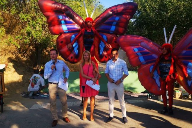 Inauguración del oasis de mariposas en San Blas-Canillejas