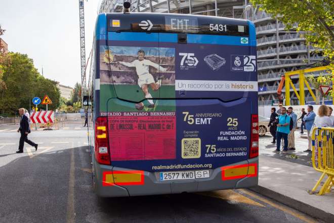 Cartel Real Madrid bus.