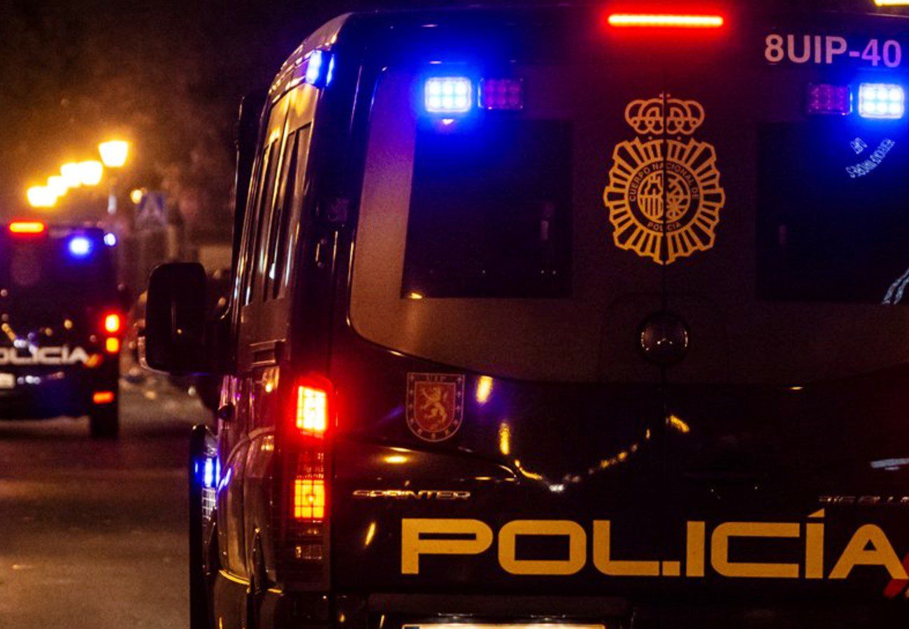 ¡Cuidado con los selfies! Caen al río Manzanares dos personas por intentar hacerse una foto