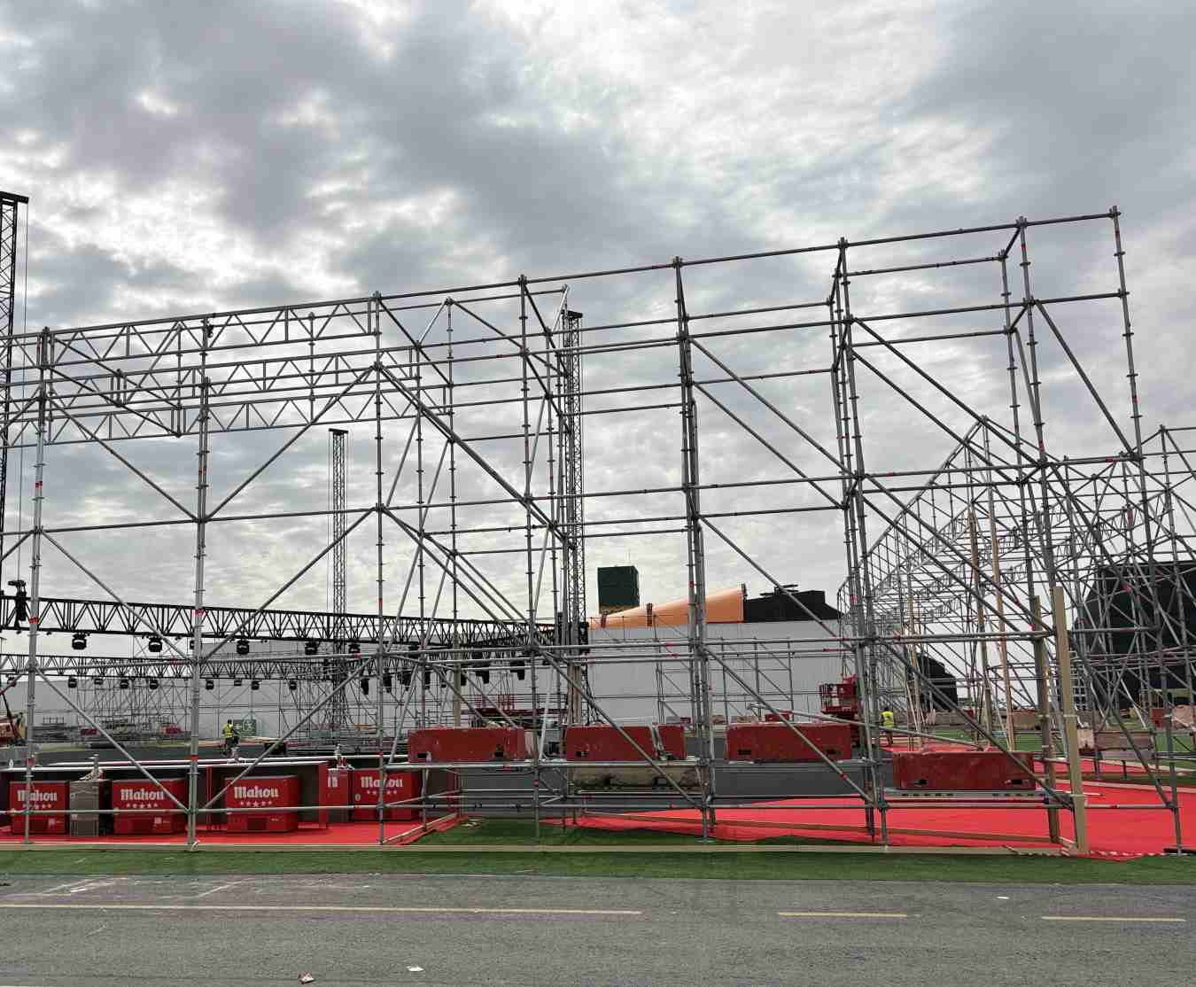 Estadio shakira instalación