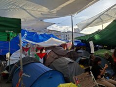 Piden la retirada de la acampada en Sol: ¿qué riesgos podría haber? El futuro de la acampada en Sol