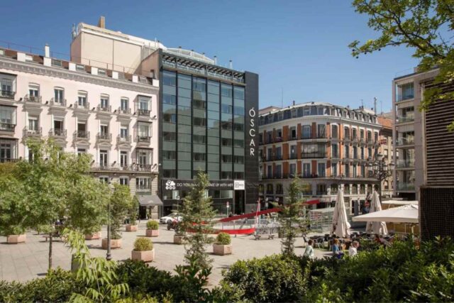 hotel oscar plaza pedro zerolo