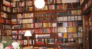 Cierre de la librería Pérgamo